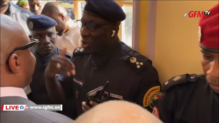 URGENT – Conférence de presse de Barth : La Police dans la mairie de Dakar !