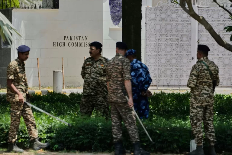 Crisis Deepens for India and Pakistan Over Kashmir Attack
