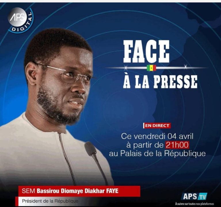 FACE A LA PRESSE