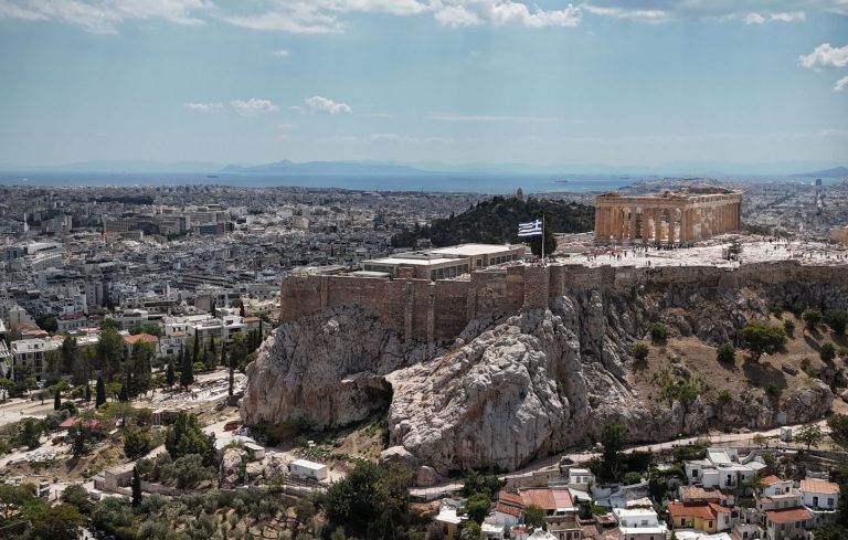 Grèce : Un séisme « très intense » secoue une partie du pays dont Athènes