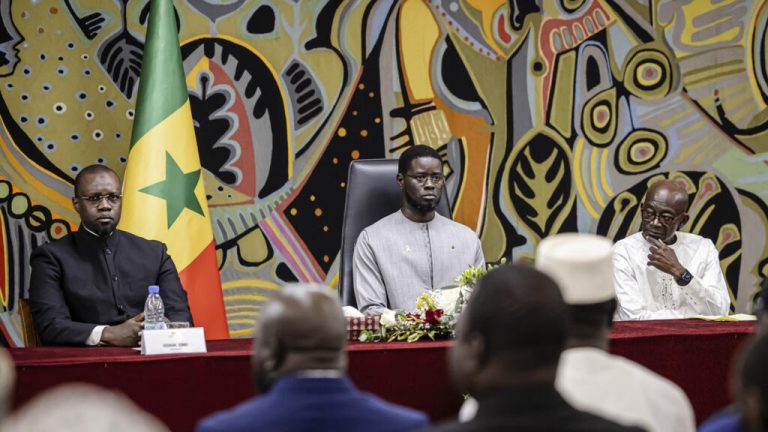 SENEGAL : Quand le silence des institutions interroge la démocratie (Le peuple a le droit de savoir).