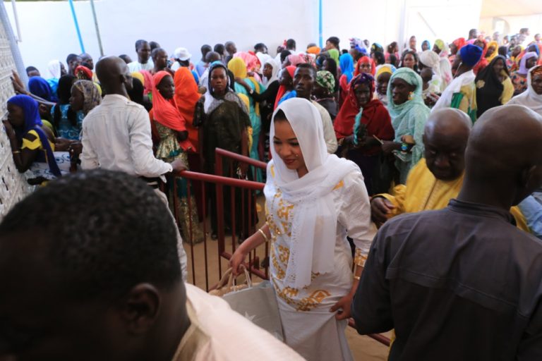 Léna Sène : «Serigne Touba est une référence pour l’humanité, ses enseignements m’ont poussé à embrasser le Mouridisme» Léna Sène était Touba pour célébrer le Magal de Serigne Abdou Khadre Mbacké.