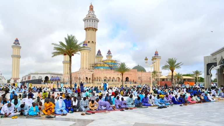 SENEGAL : Touba (Le Chemin de l’Espoir) invite à plus de spiritualité.